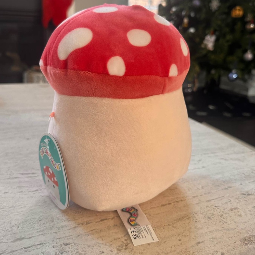 Malcom the Mushroom 8” Squishmallow - Brand New - Picture 2 of 4